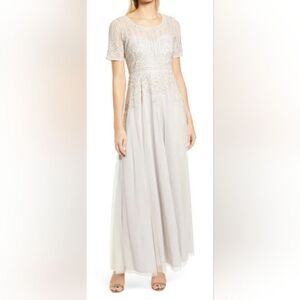 Pisarro Nights Embroidered Beaded Gown NWT size 10 Silver